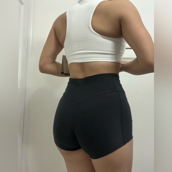 Nike Top - Picture 2 of 2